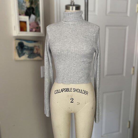 STREETWEAR SOCIETY Gray ribbed knit RETRO 1990s Turtleneck Crop Shirt *MEDIUM* - Picture 2 of 6